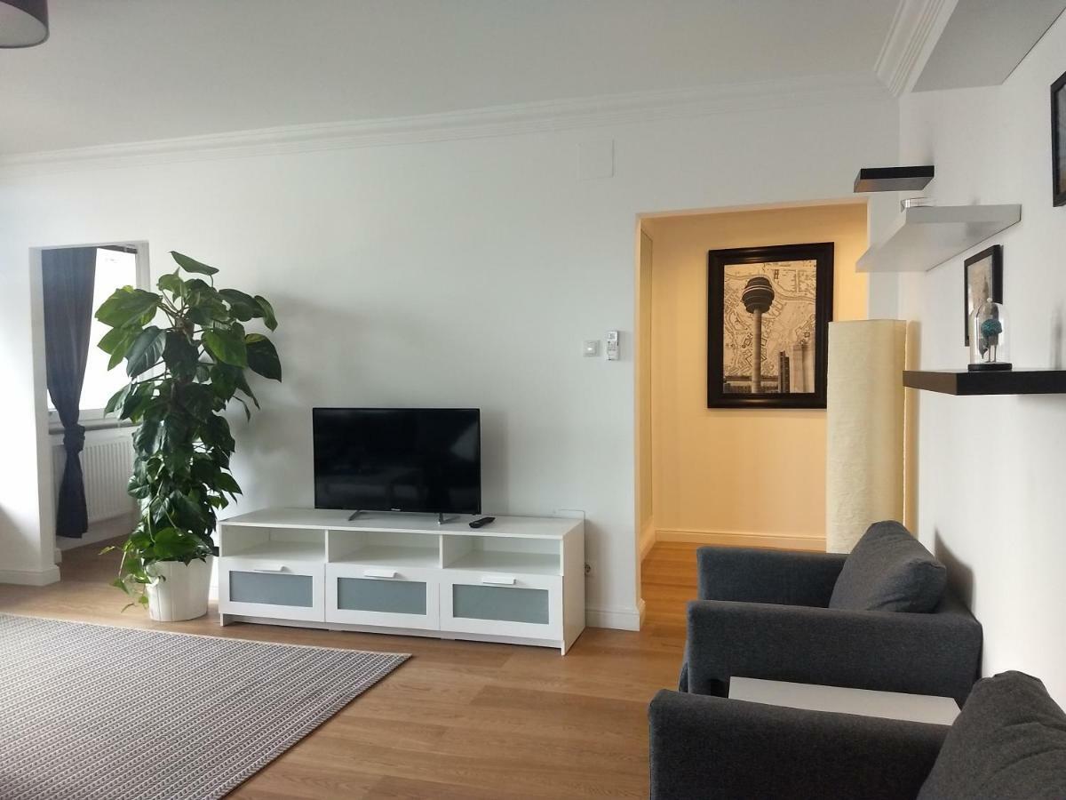 Rema Ferienwohnung Schwedenplatz Виена Екстериор снимка