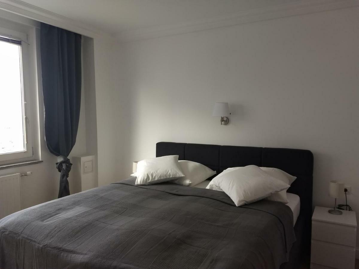 Rema Ferienwohnung Schwedenplatz Виена Екстериор снимка